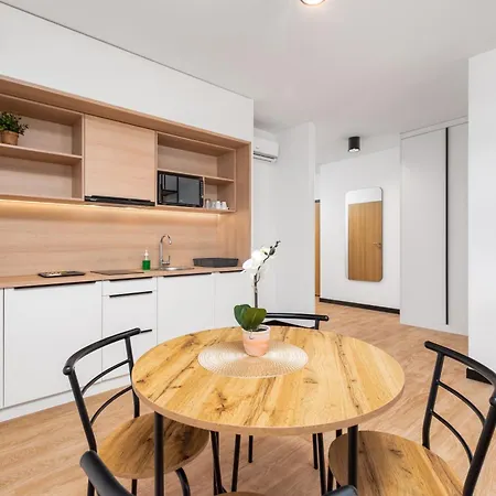 Zamoyskiego 37 By Homeprime Warszawa Zewnętrze zdjęcie
