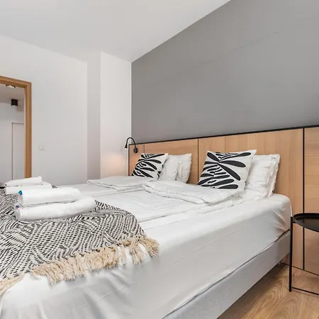 Zamoyskiego 37 By Homeprime Warszawa Zewnętrze zdjęcie